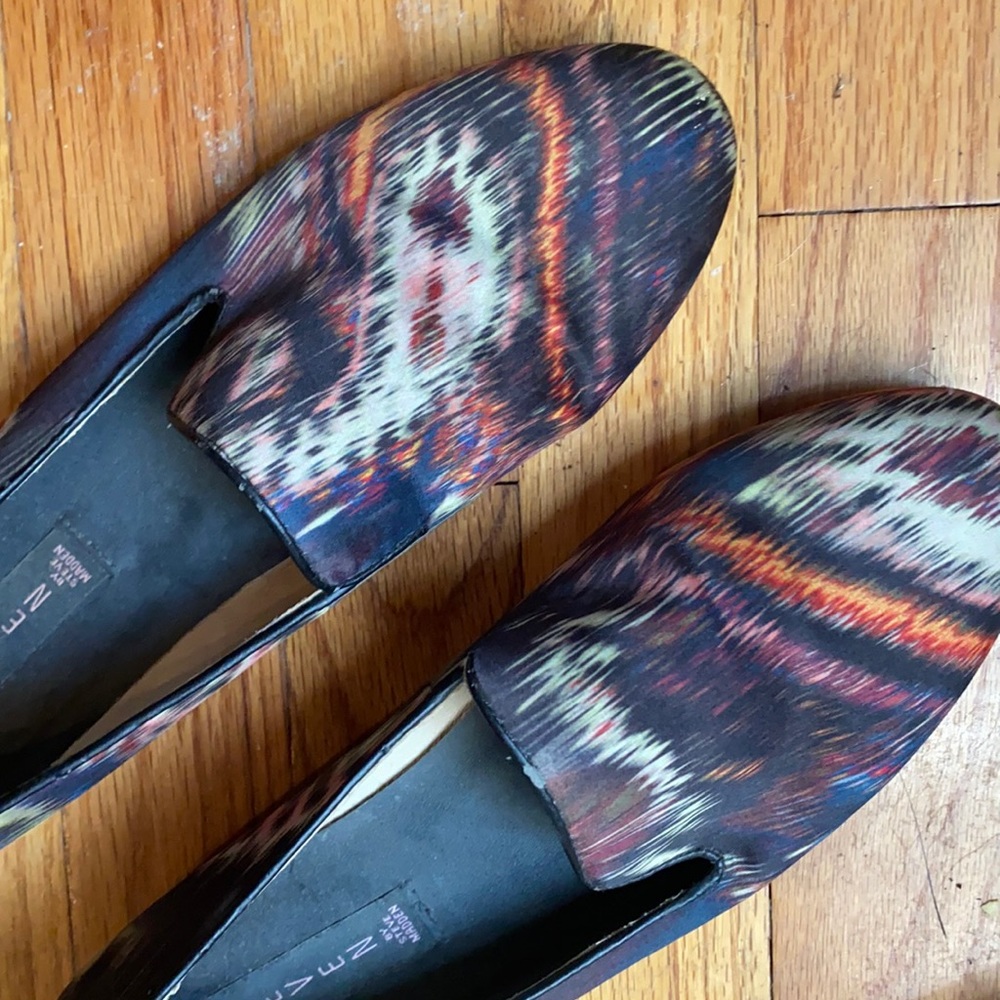 Orange, blue flats on Navy . Great condition